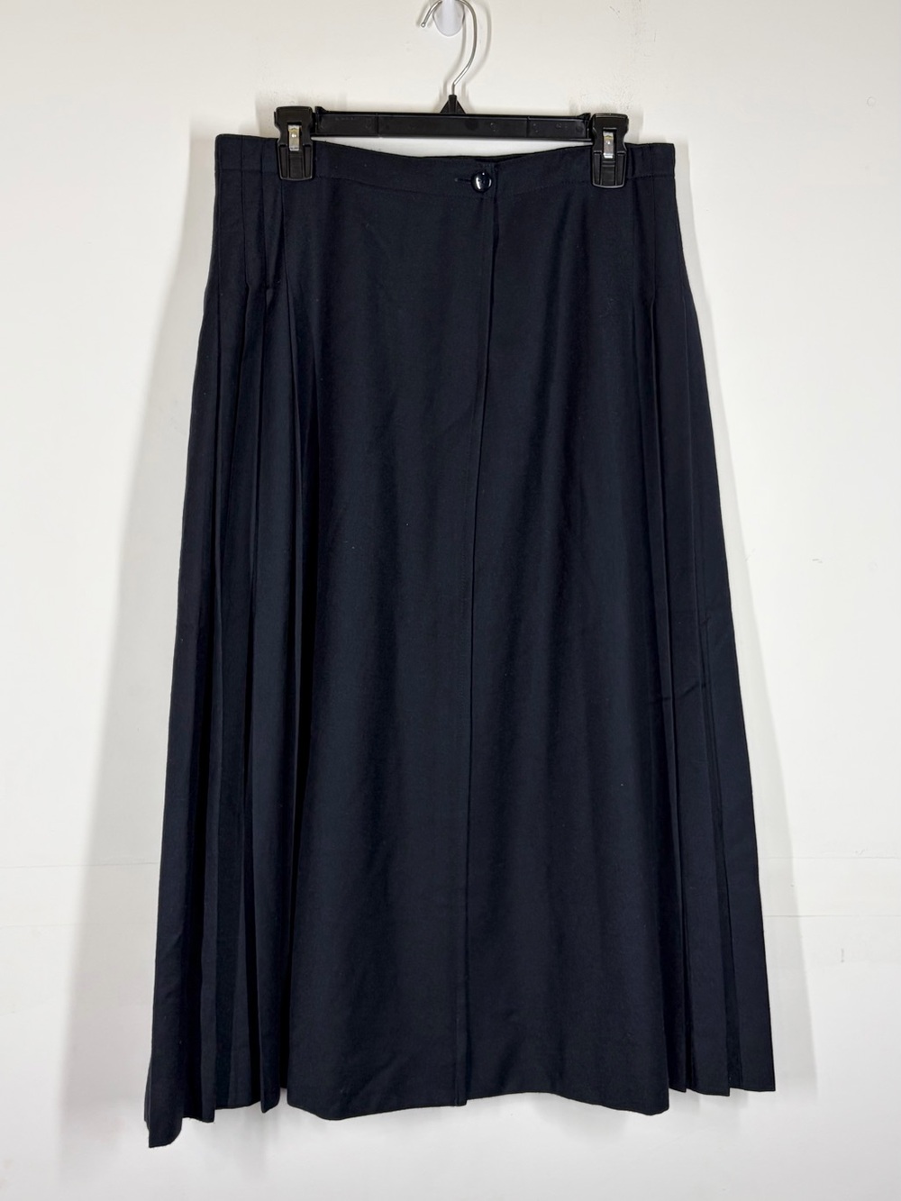 VTG Escada 100% Wool Pleated Skirt Size 36 or US 6